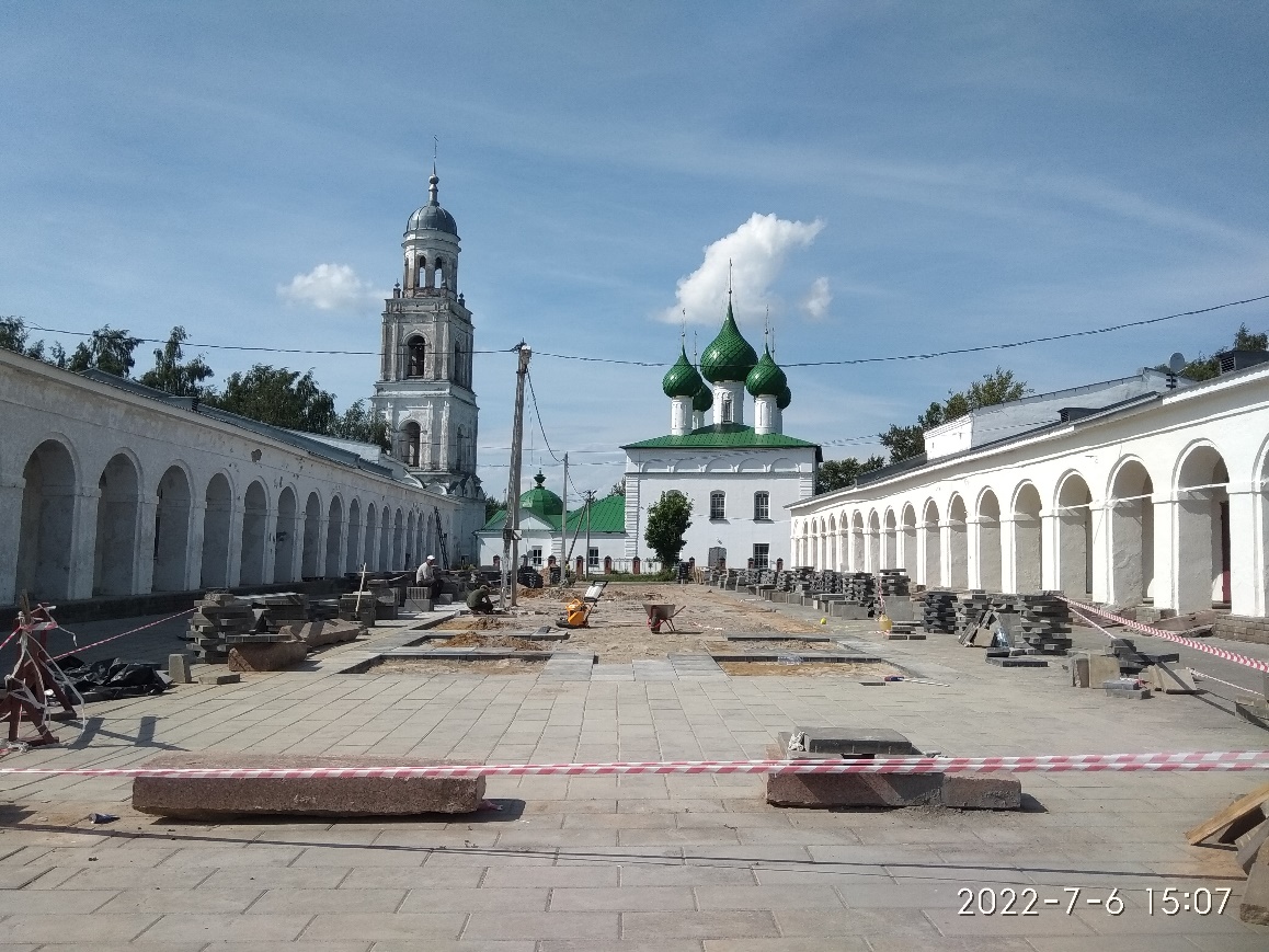 Пошехонье. Собор и торговые ряды