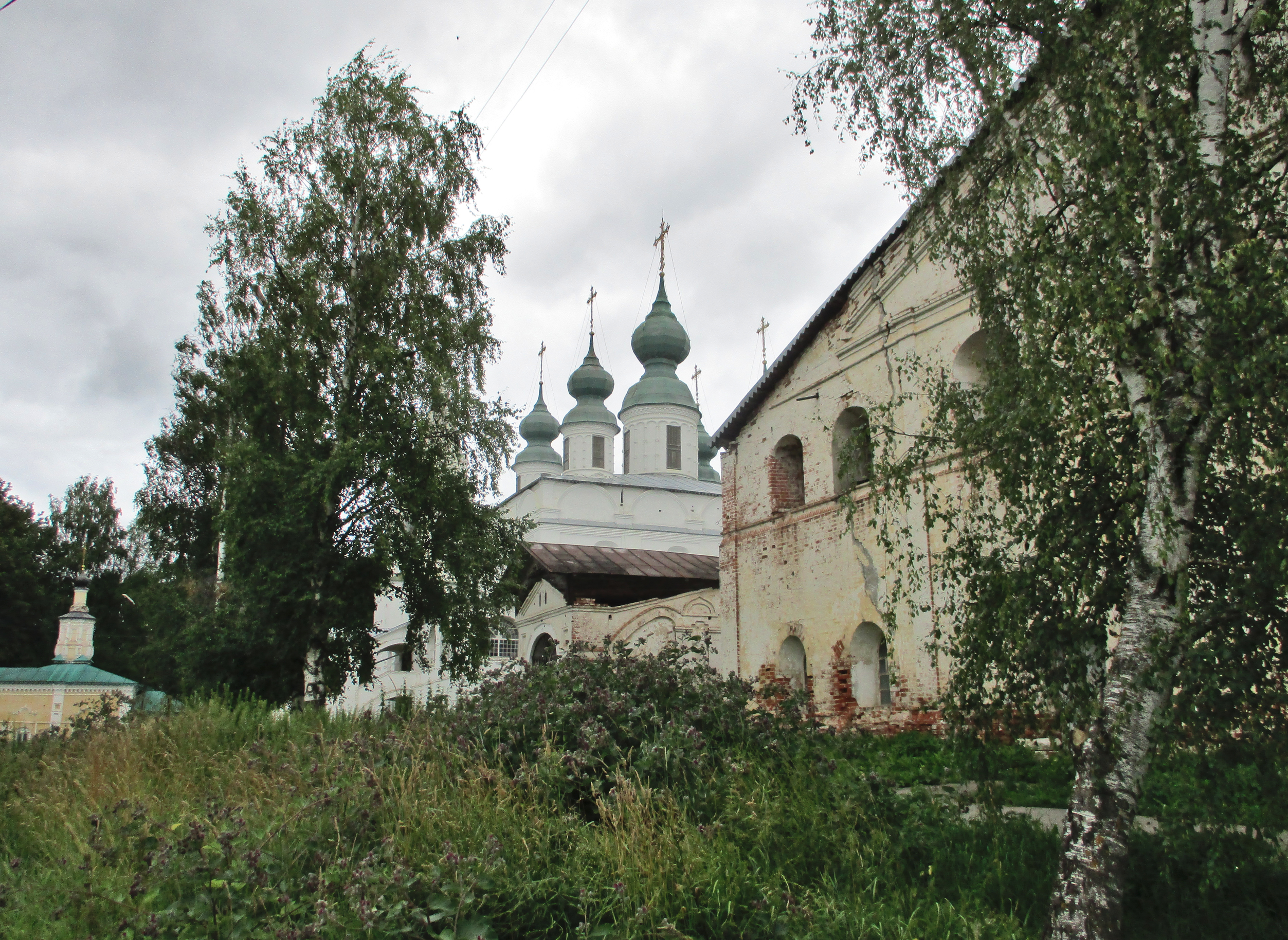 Храмы и монастыри Великого Устюга. Фото 7