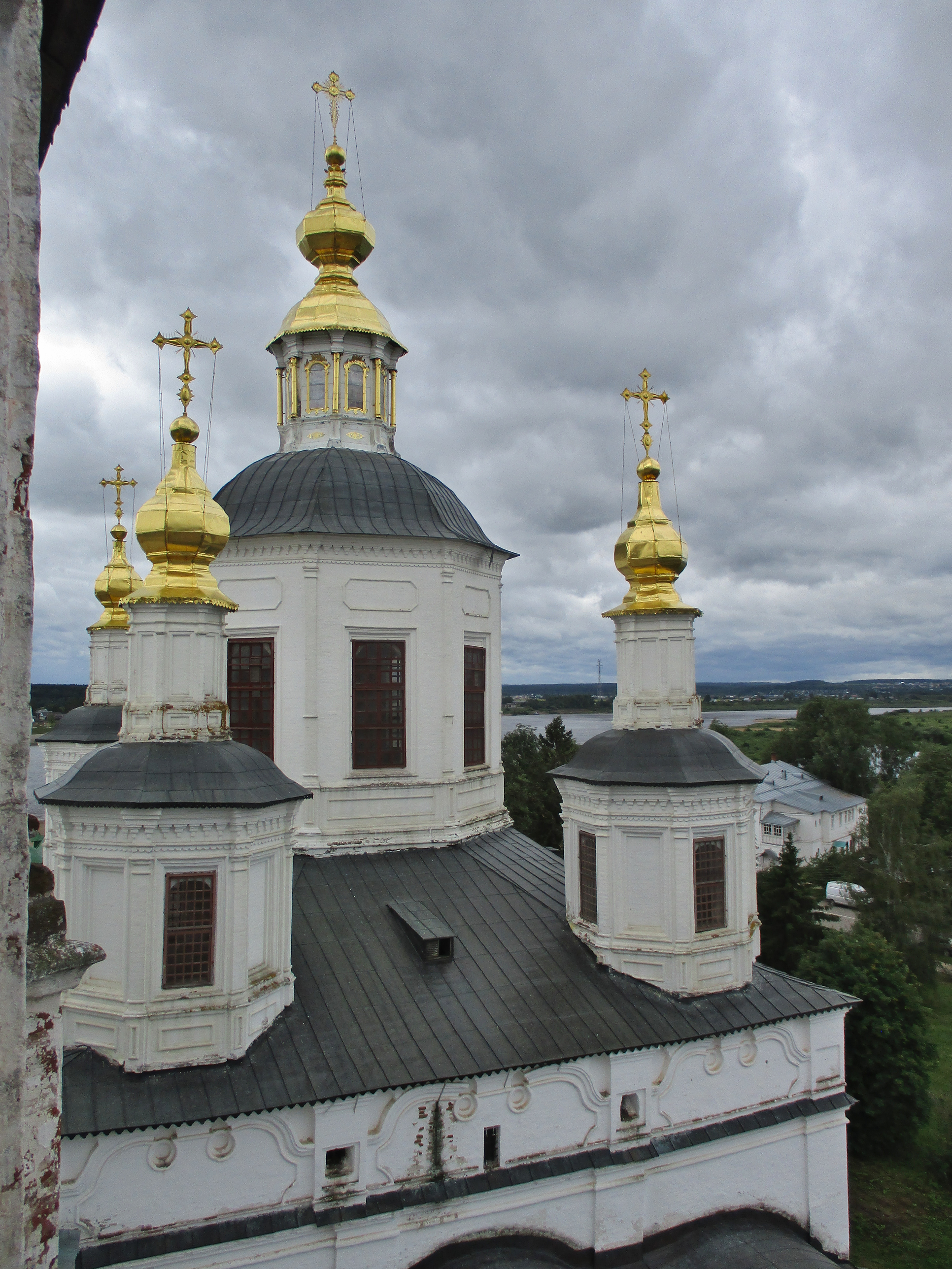 Храмы и монастыри Великого Устюга. Фото 10